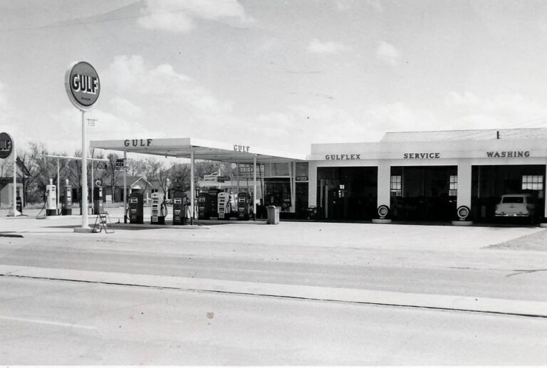 City of Tucumcari New Mexico NM route 66 history gas station